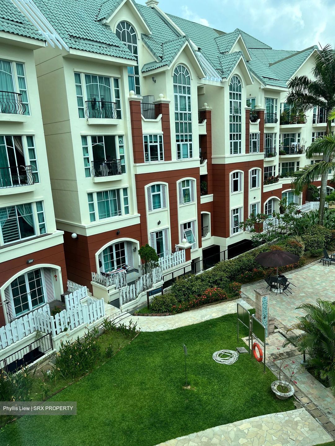 Sunrise Gardens (D28), Condominium #567975671